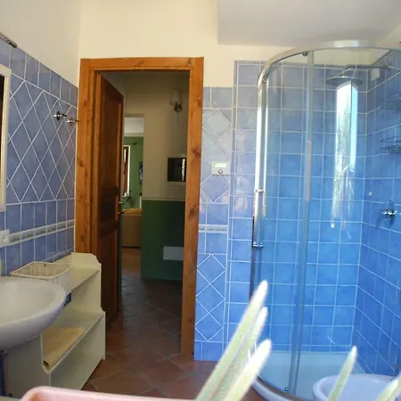 Il Melo Cotogno 3* Rio Marina